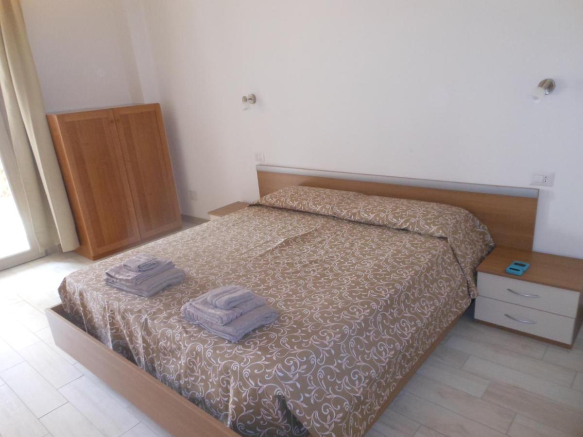 La Rosa Dei Venti Apartment Teulada Bagian luar foto