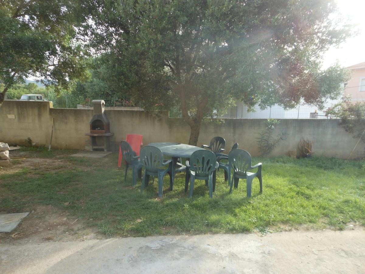 La Rosa Dei Venti Apartment Teulada Bagian luar foto